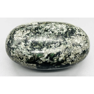 Emerald in Matrix palm stone