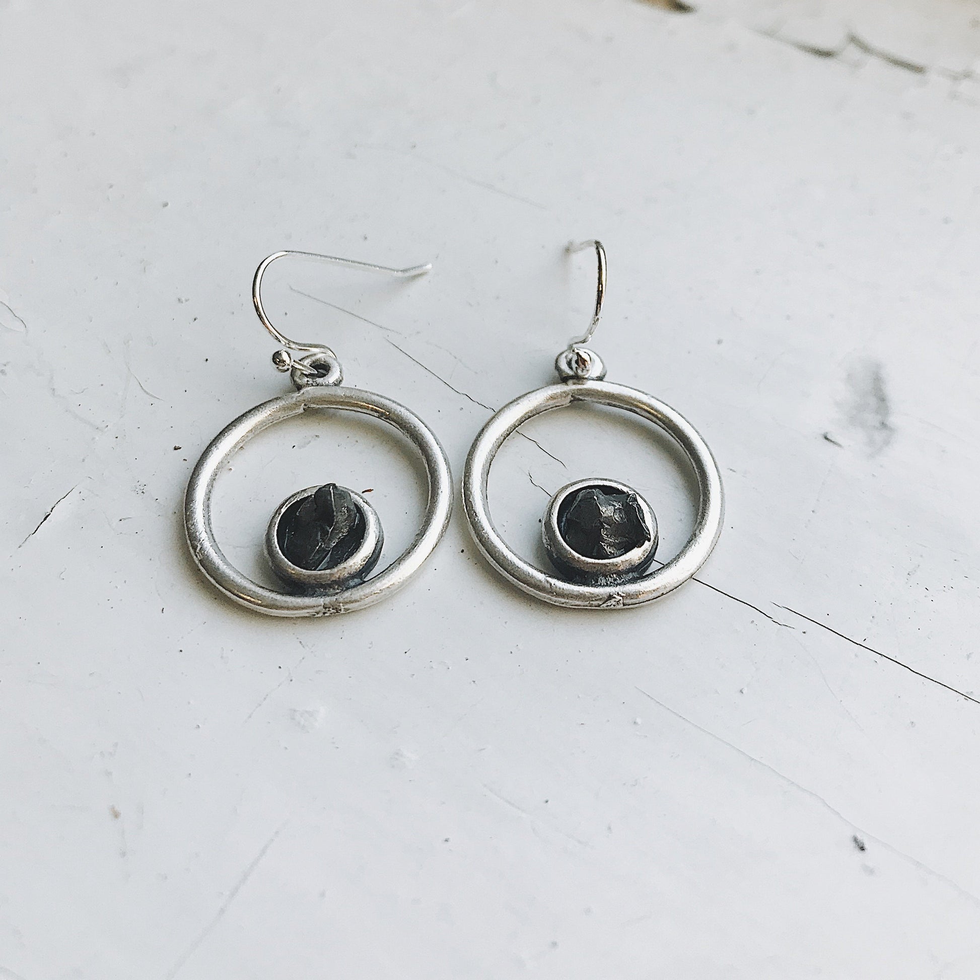 Circle Silver Earrings with Raw Campo del Cielo Meteorite