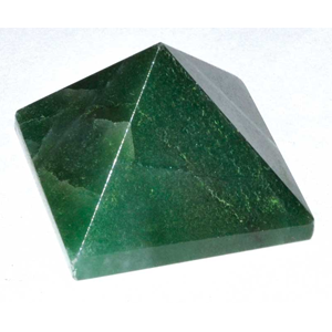 Emerald Fuchsite pyramid 25-30 mm - Wiccan Place