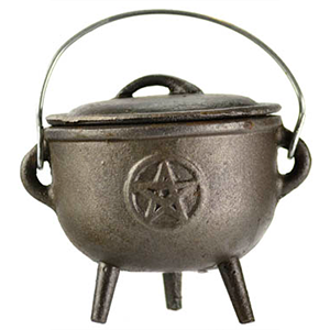 Pentagram cast iron cauldron 4" - Wiccan Place