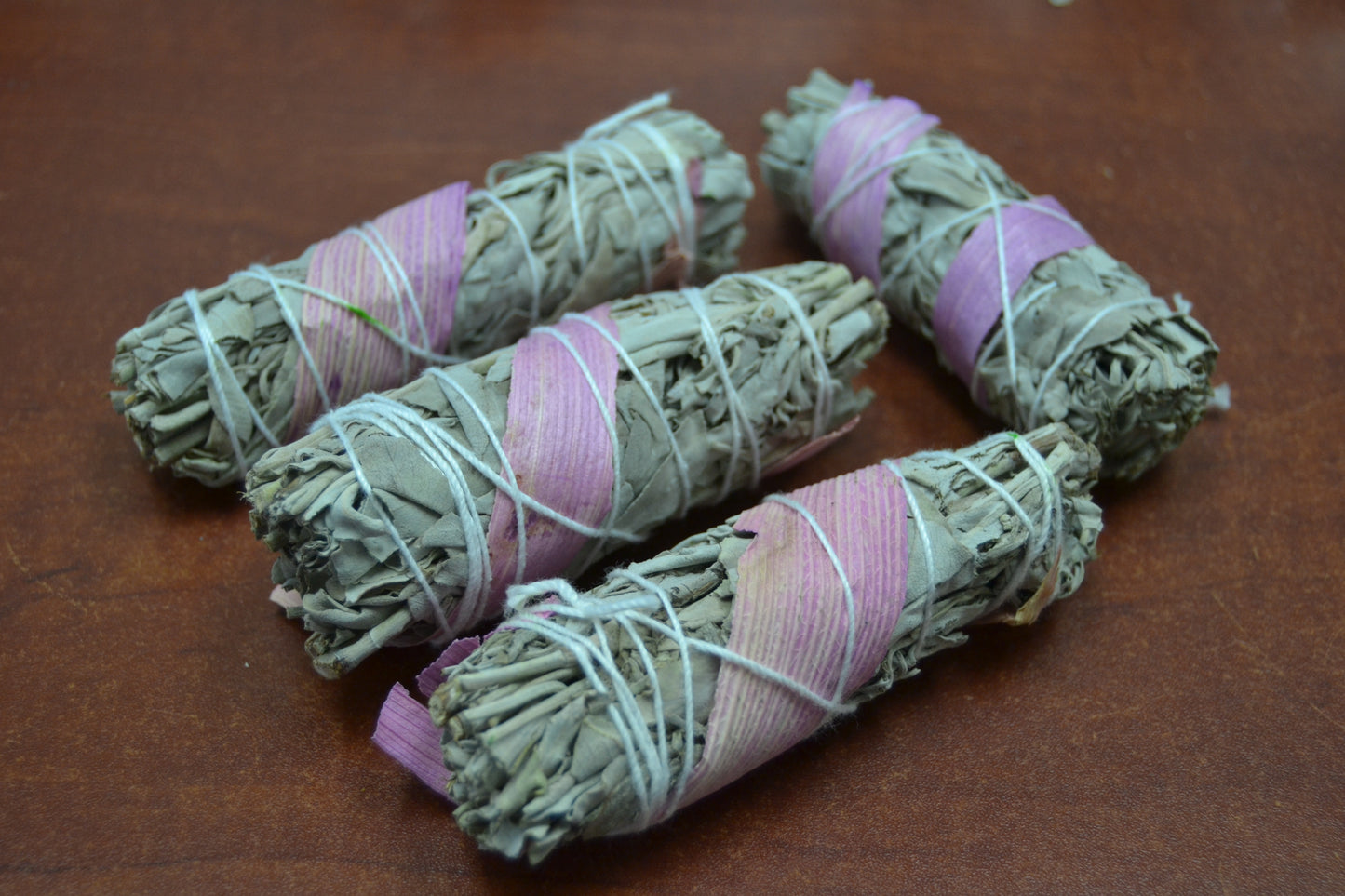 White Sage + Pink Corn Bundle Smudge 4 Pcs