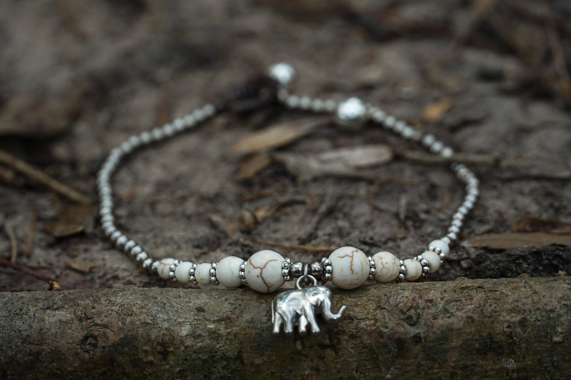 White Elephant Pendant Boho Silver Anklet - Bracelets &